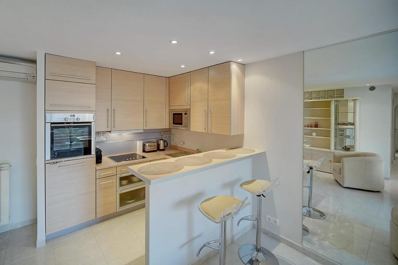 Ref 1389 - Center - For Rent Appartement Cannes