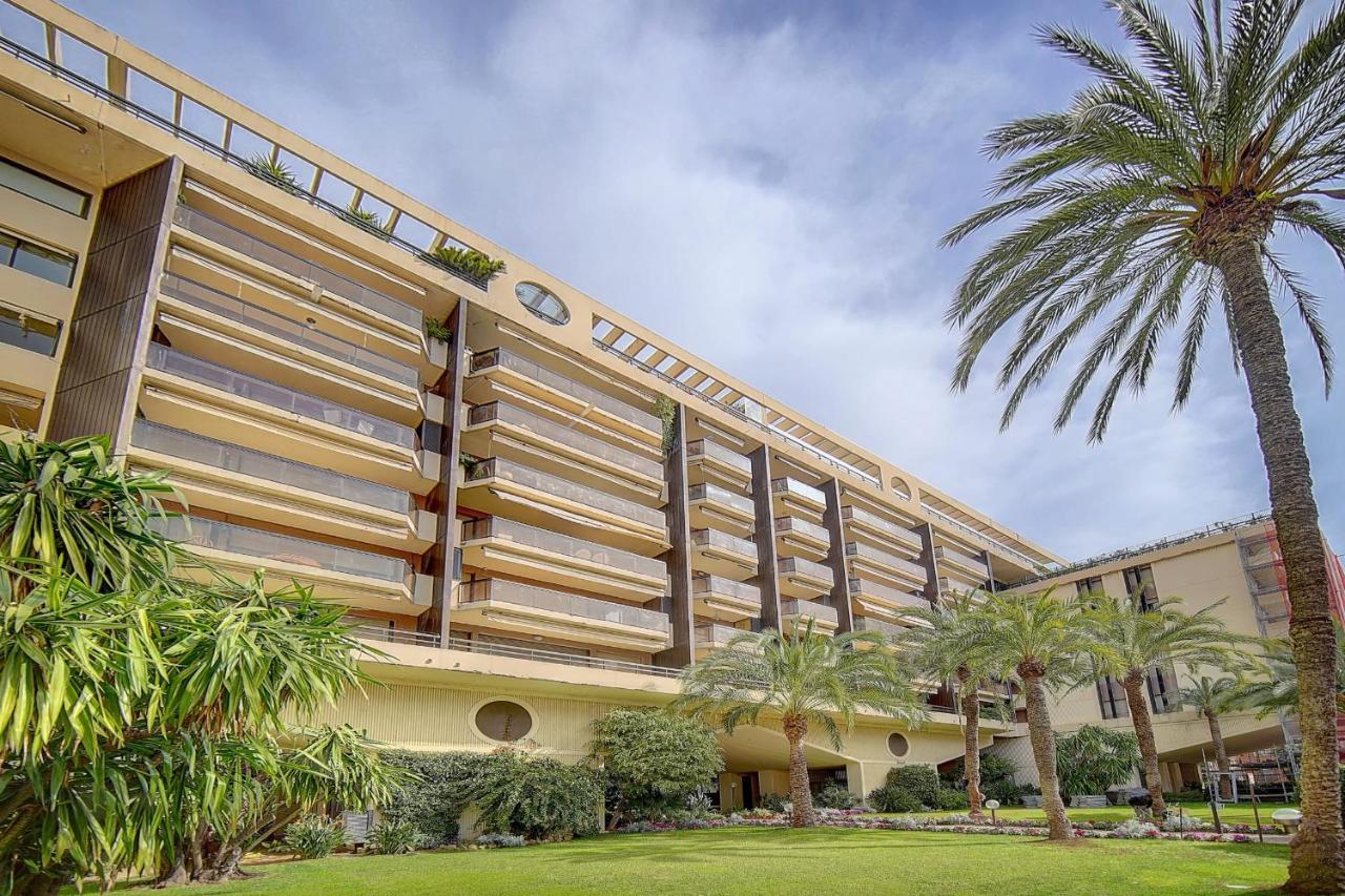 Appartement Ref 1389 - Center - For Rent Cannes